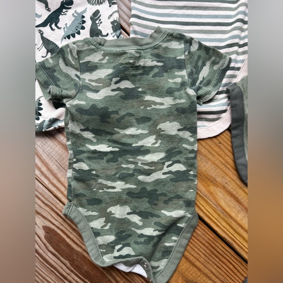 4 Infant baby toddler 12-18M The Children's Place Bodysuits - Picture 3 of 7